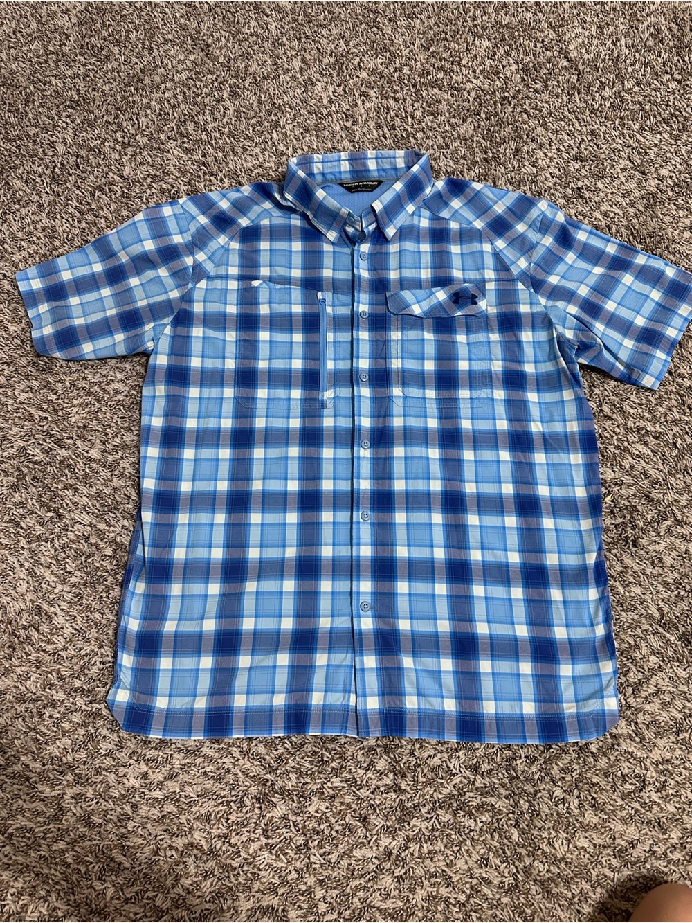 Under Armour Men's Blue Plaid Short-Sleeve Button-Down Shirt